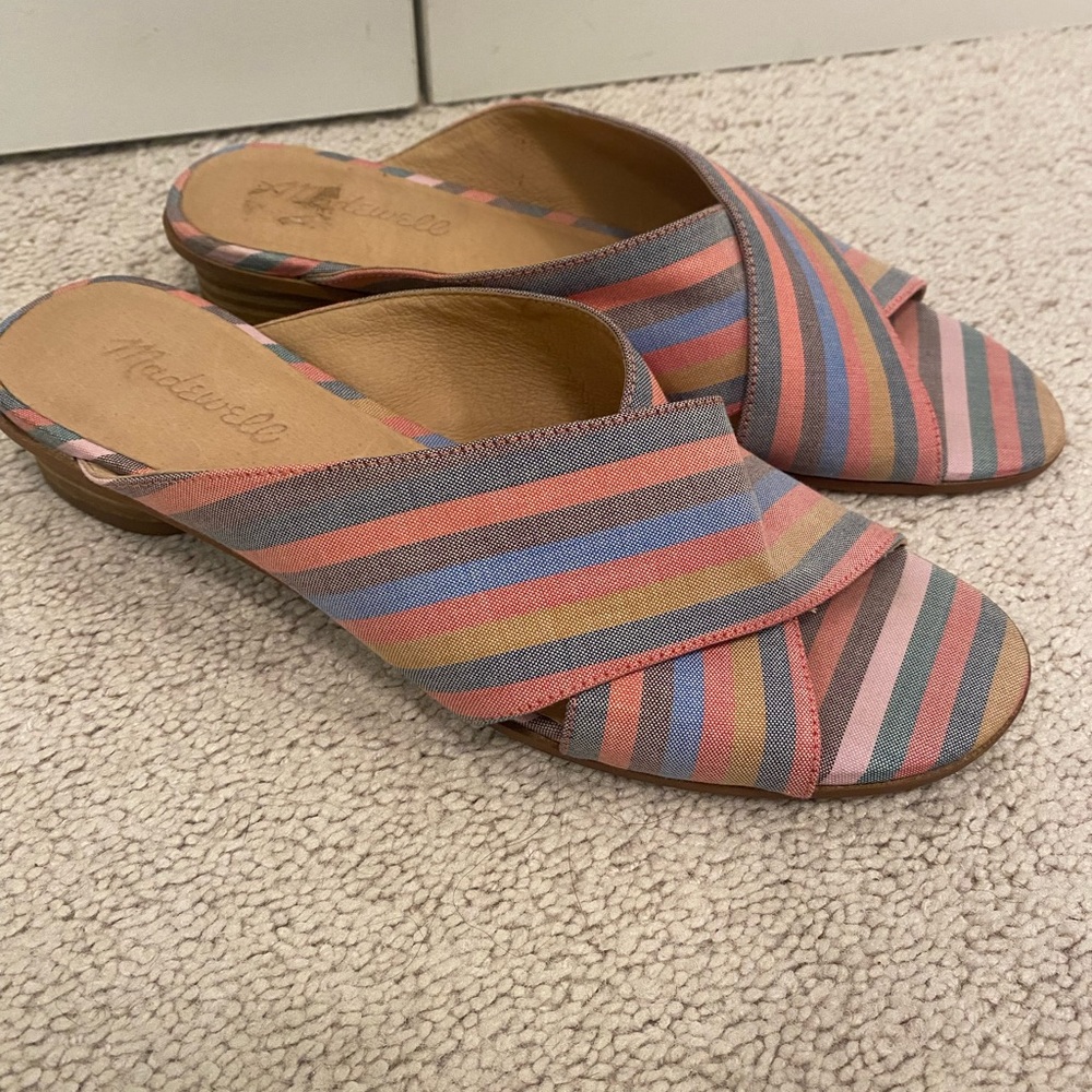 Madewell The Ruthie Crisscross Mule in Rainbow Stripe Women’s size 9
